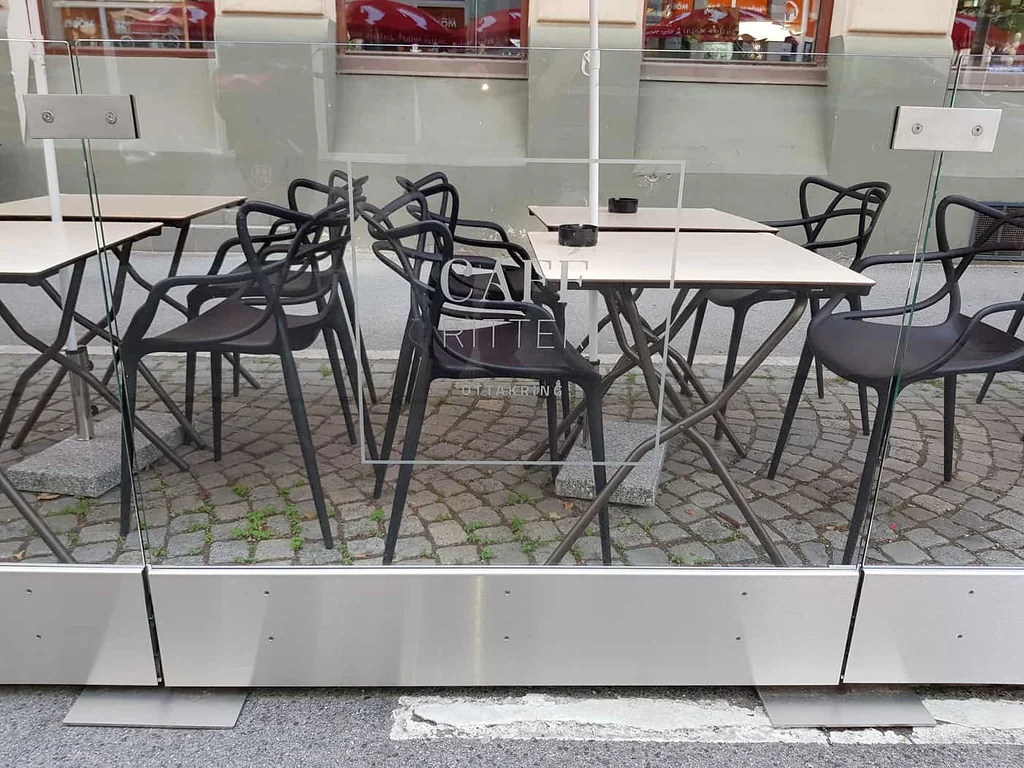 Gastgartenumrandung Cafe Ritter