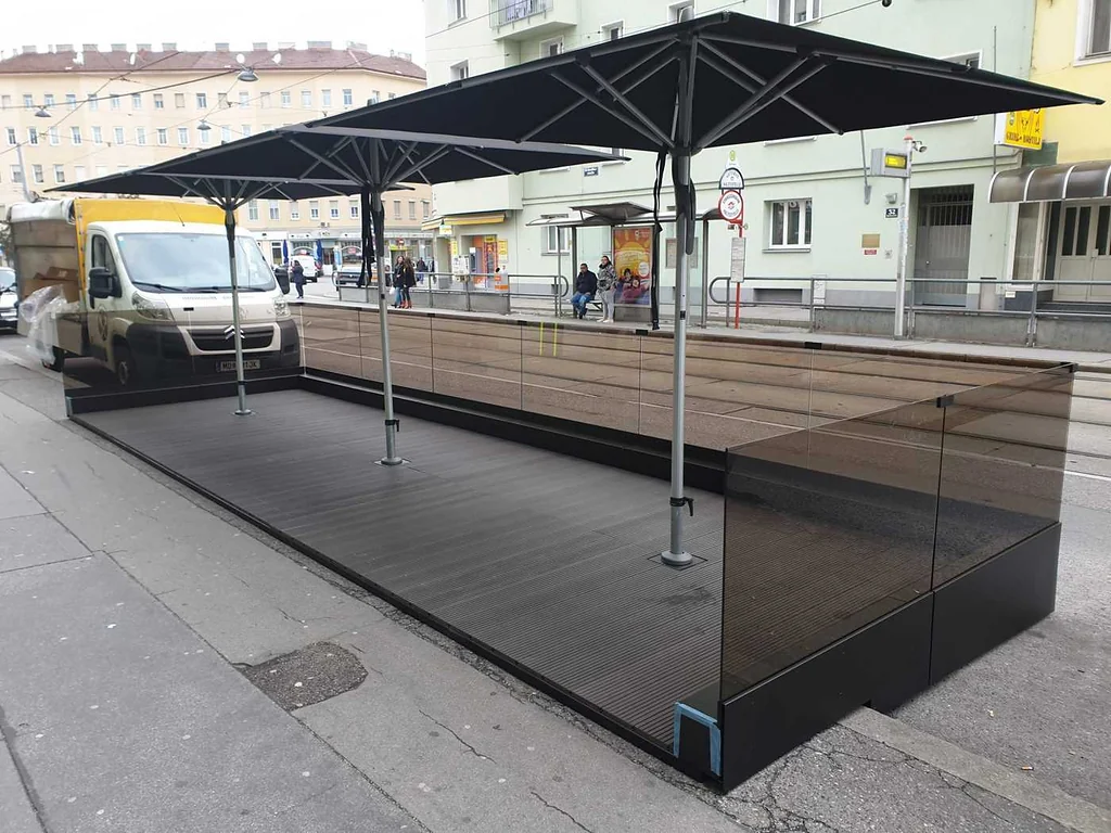 Podest für Gastgarten