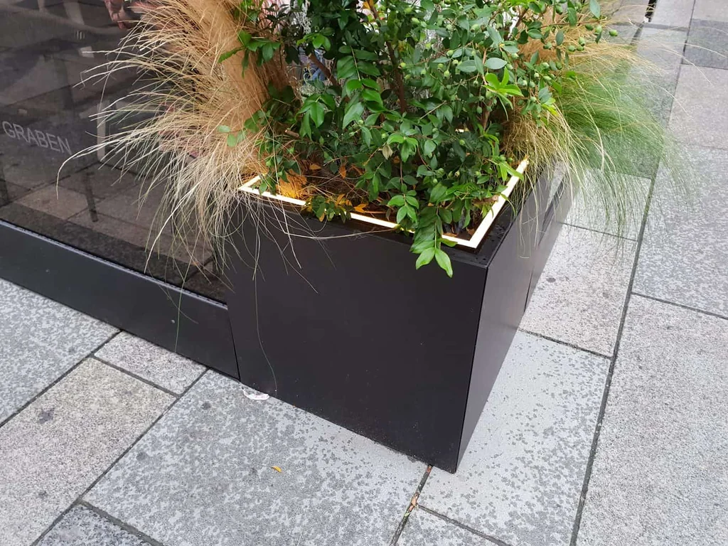 Pflanztrog / Hochbeet