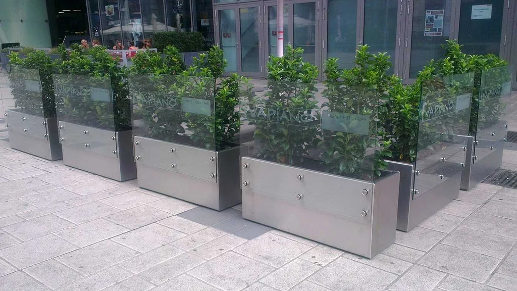 Gastgartenumrandung Vapiano
